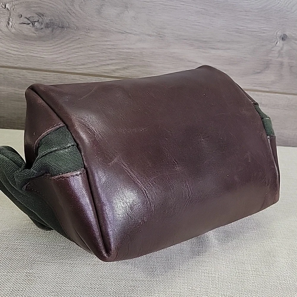 Men's Orvis Green and Brown Toiletry Travel Bag - Picture 4 of 9